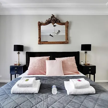 Magnificent 2p Studio - Louvre Museum Tuileries Apartamento *